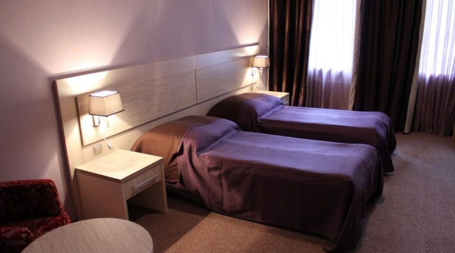 Стандартный трехкомнатный четырехместный LUX (дача № 3)