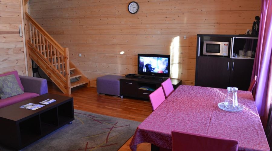 Коттедж №7 - Двухкомнатный двухместный номер стандартный