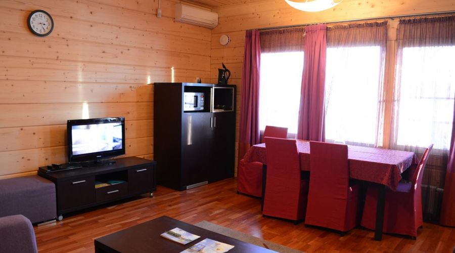 Коттедж №7 - Двухкомнатный двухместный номер стандартный