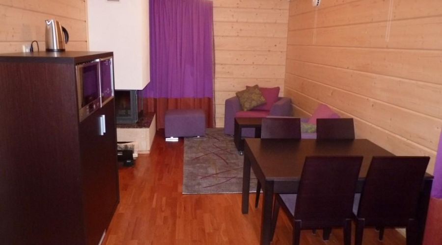 Коттедж №9 - Двухкомнатный двухместный номер улучшенный