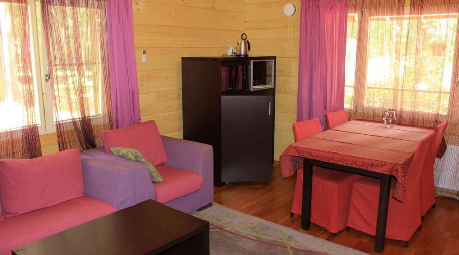 Коттедж №10 - Двухкомнатный двухместный номер стандартный