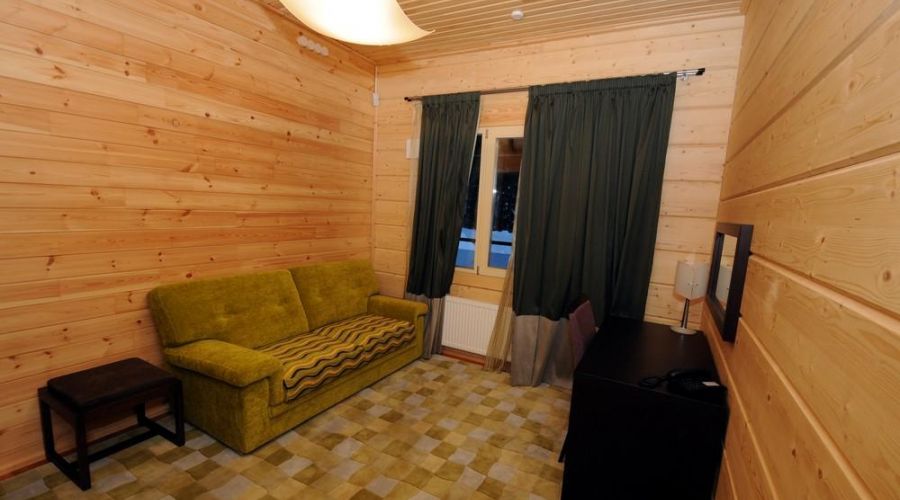 Коттедж №11 - Четырехкомнатный четырехместный номер улучшенный