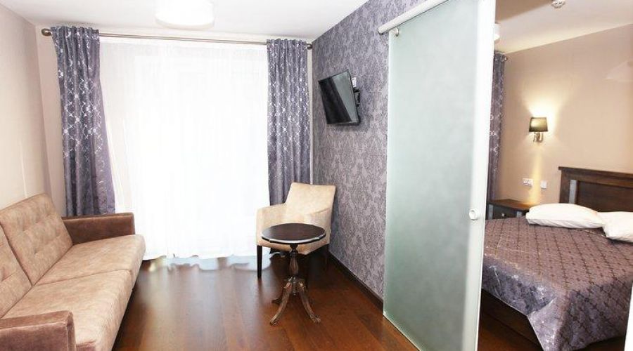 2-местный 2-комнатный Семейный с балконом (корпус 2)