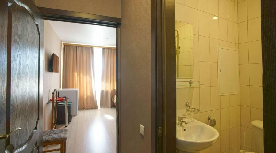 1-комнатный 1-местный Улучшенный Главный корпус