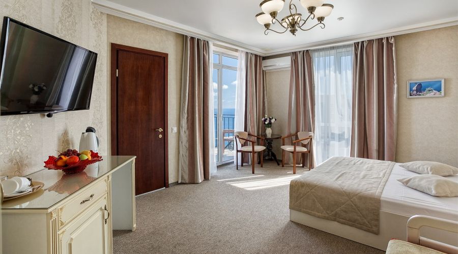 Полулюкс семейный