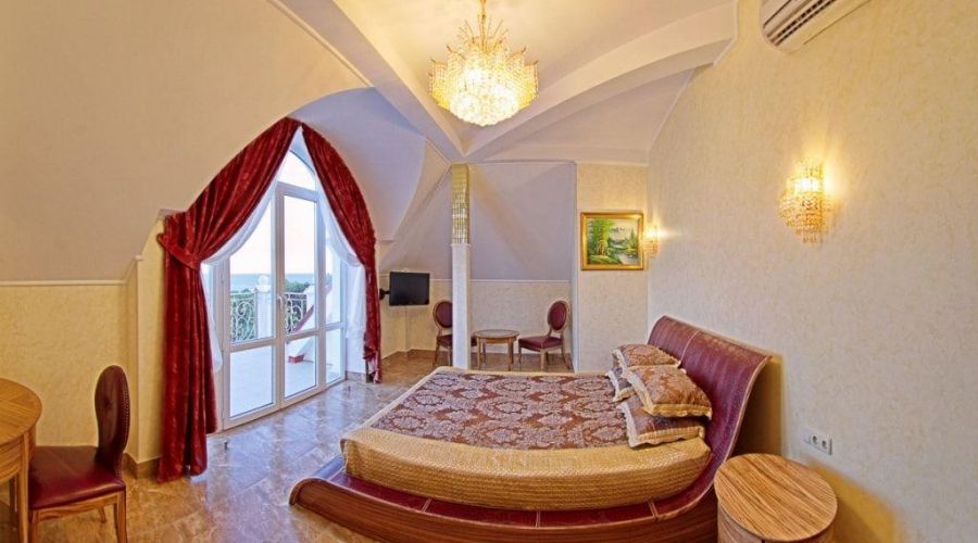 Люкс с джакузи