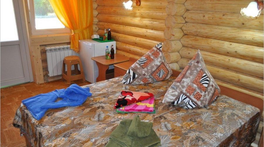 1-комнатный 2-х местный Деревянный коттедж