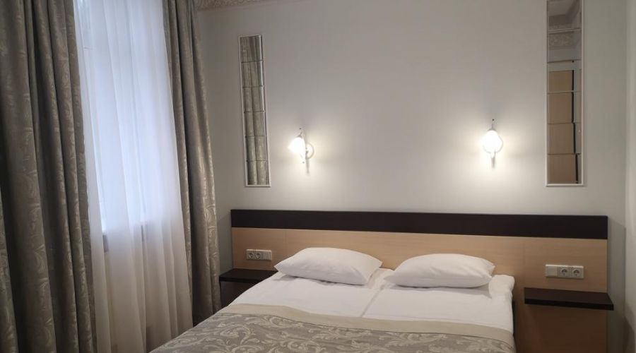 Семейный двухкомнатный номер повышенного комфорта