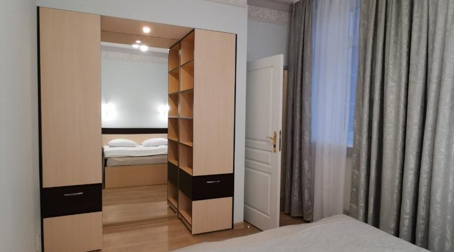 Семейный двухкомнатный номер повышенного комфорта