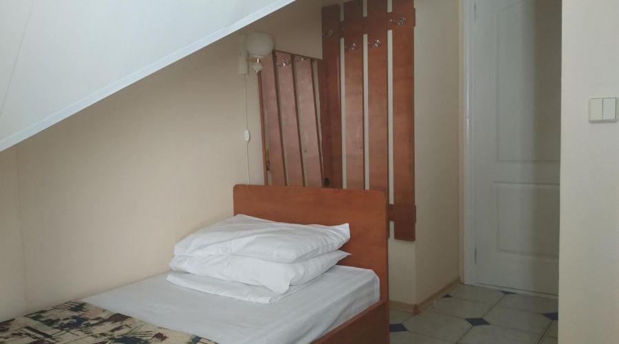 ЭКОНОМ 1-местный В с балконом