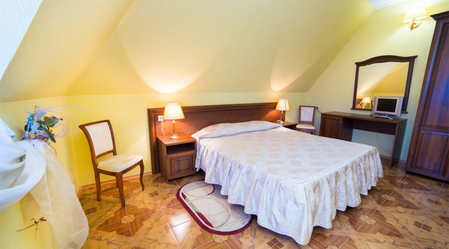 Люкс мансардный