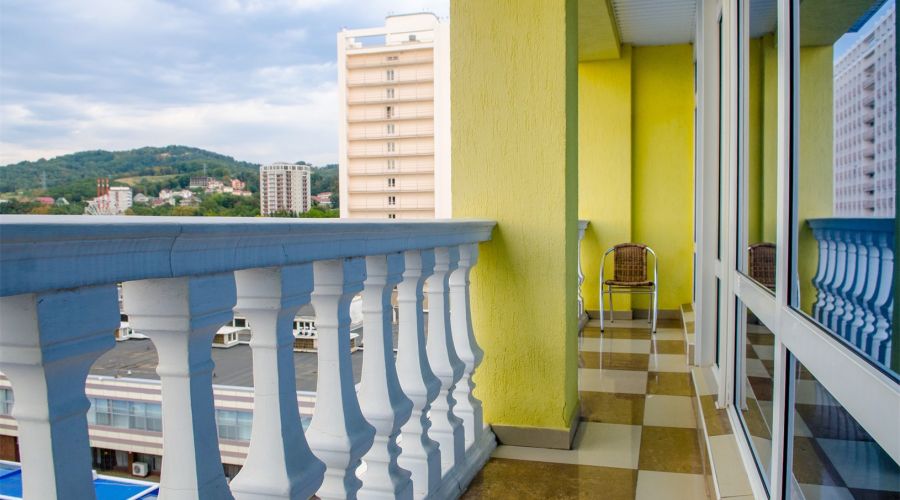 Люкс с балконом