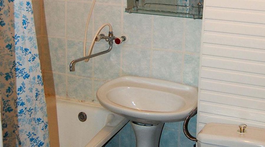 2-3х местный «Стандарт», 2-3й категории (с удобствами в номере, ТВ, холодильник)