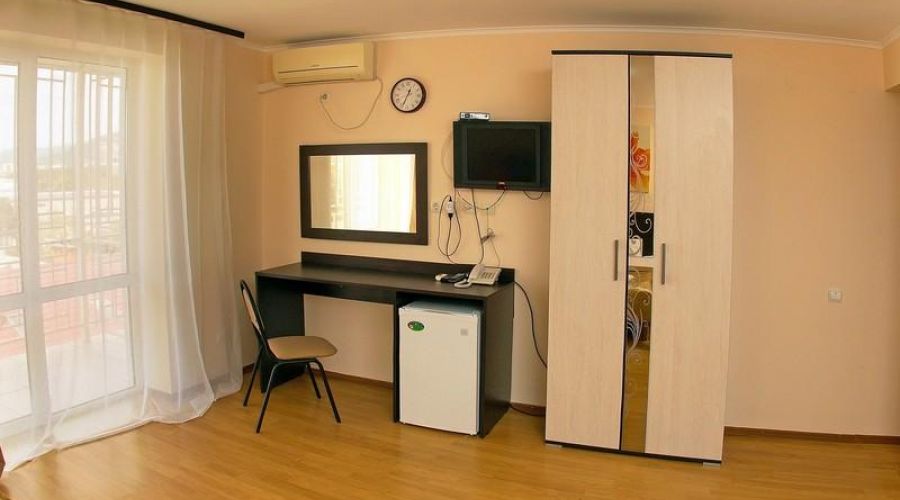 2-х местный стандарт с отдельным входом на 1 этаже