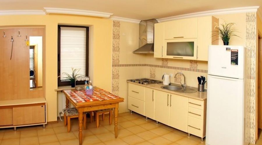 Апартаменты без вида на море (3-х комнатный)