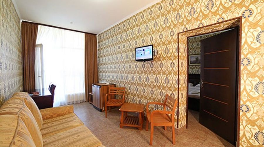 Люкс Семейный 2-местный 2-комнатный