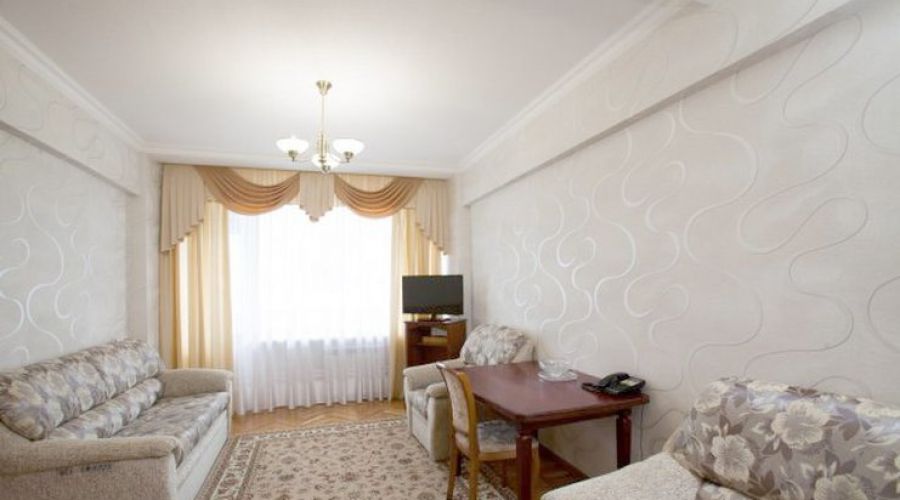 Люкс 2-местный 3-комнатный