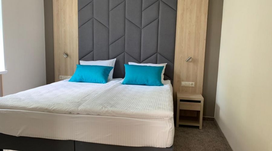 Люкс 2-местный 2-комнатный (корпус Центральный)