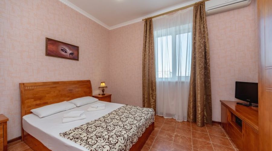 Люкс Natalia 2-местный 3-комнатный