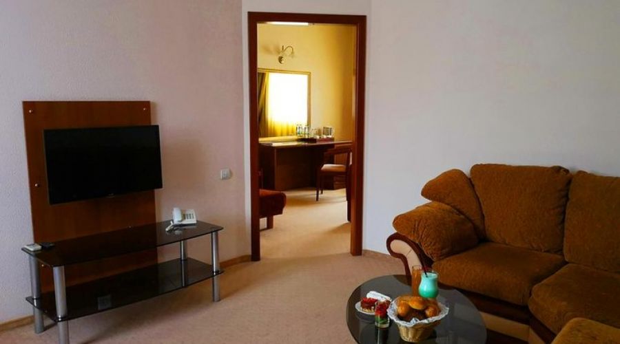 Люкс 2-местный 2-комнатный TWIN