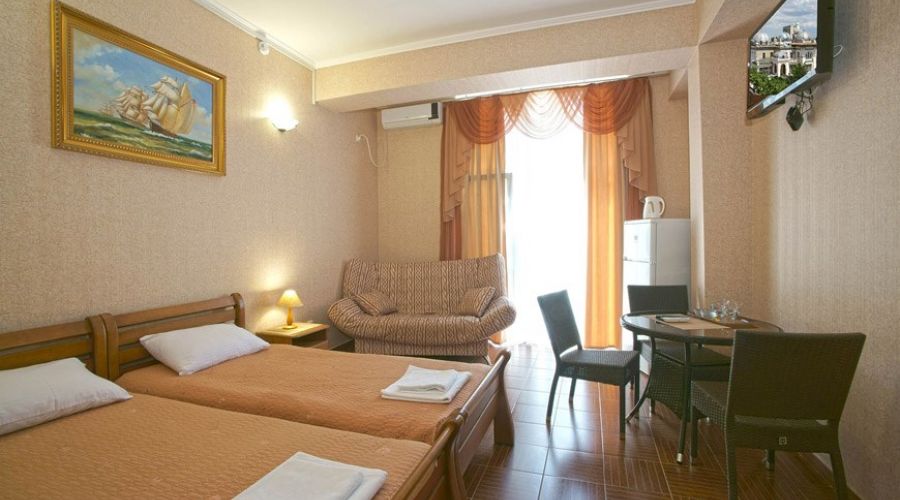 Номер "полулюкс" 2-комнатный