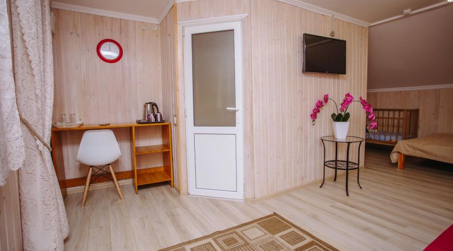 Стандартный Семейный