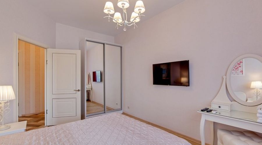 Люкс 2-местный 3-комнатный (2С с террасой к.Яхонтовый лес)