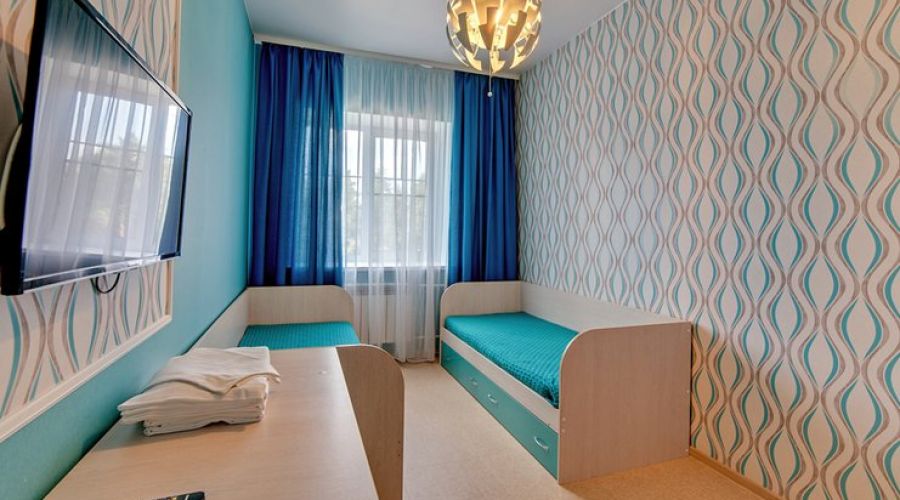 Люкс 2-местный 3-комнатный (2С с террасой к.Яхонтовый лес)