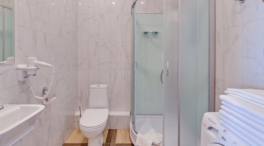 Люкс 2-местный 3-комнатный (2С с террасой к.Яхонтовый лес)