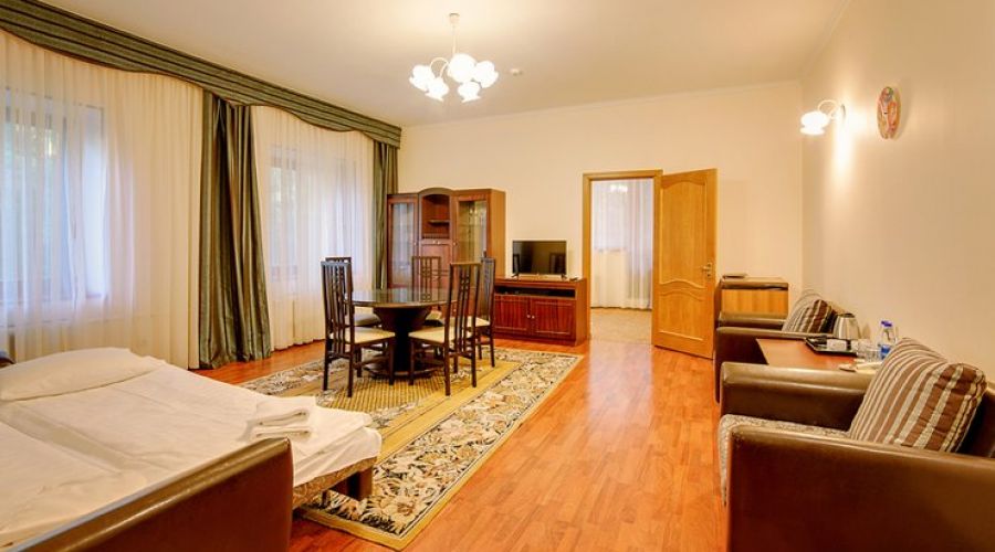 Апартаменты 2-местный 2-комнатный (корпус 3)