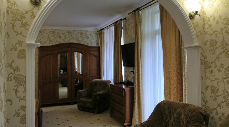 Джуниор Сюит 2-местный 1-комнатный (корпус №2)