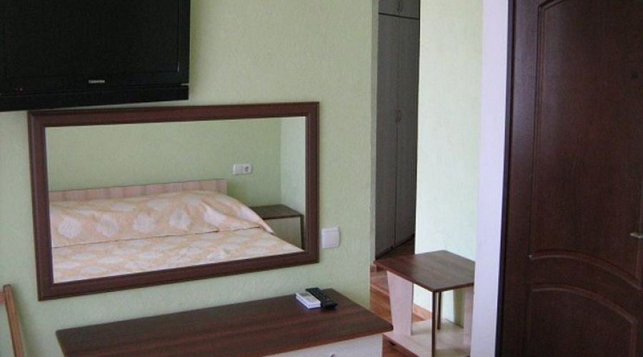 Джуниор Сюит 2-местный 2-комнатный  (корпус №4)