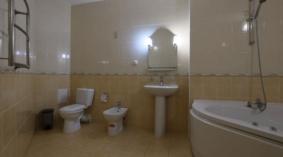 Джуниор Сюит 2-местный 3-комнатный (корпус №5)