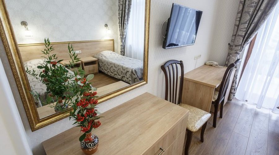 Стандартный 2-местный 1-комнатный (с балконом корпус №1)