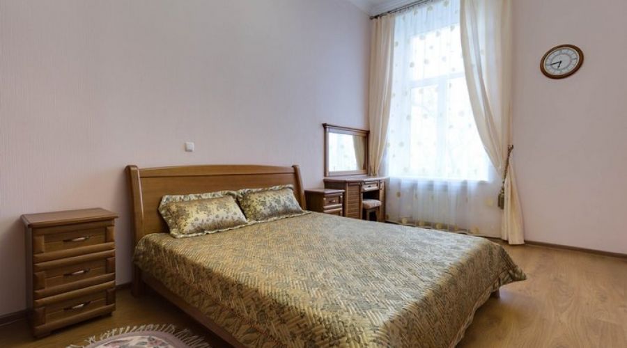 Люкс 2-местный 2-комнатный (Графский корпус)