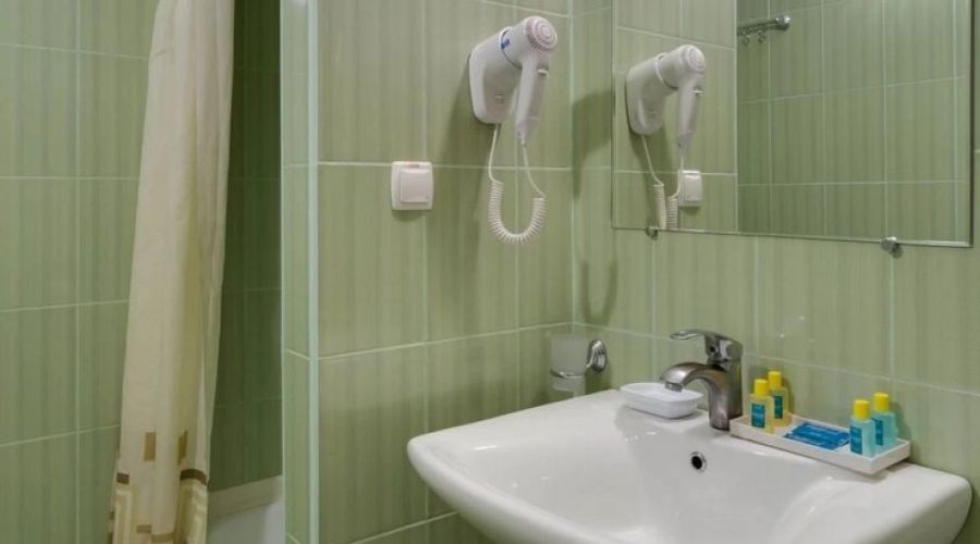 Улучшенный 2-местный (с балконом)