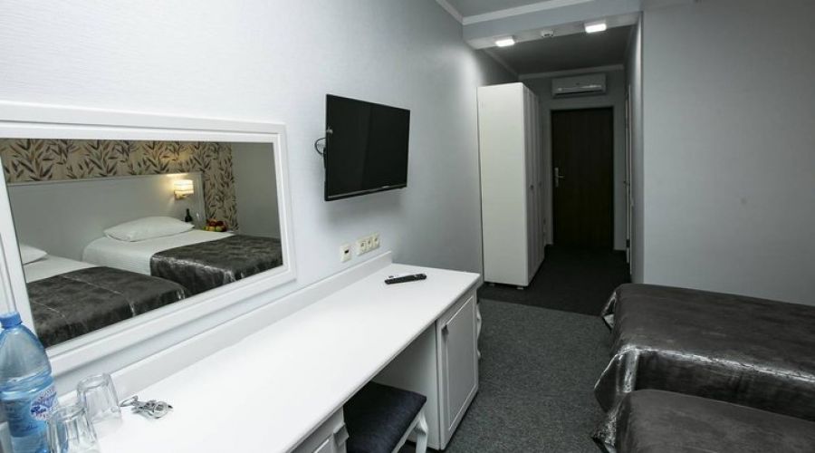 Стандартный 2-местный 1-комнатный с видом на горы (Новый корпус, 6 этаж)