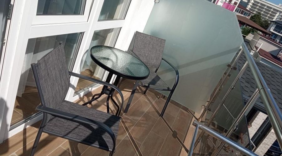 Улучшенный 2-х.местный 2-комнатный