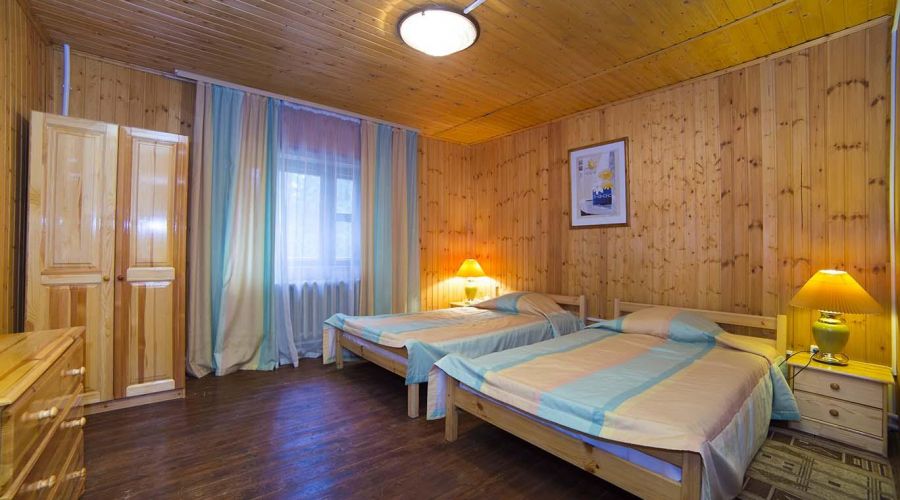 Восьмиместный коттедж 34