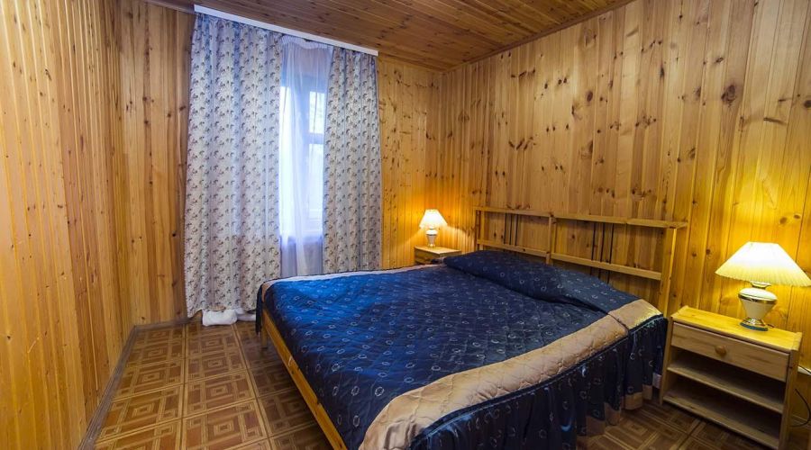 Коттедж 6-ти местный эконом №18