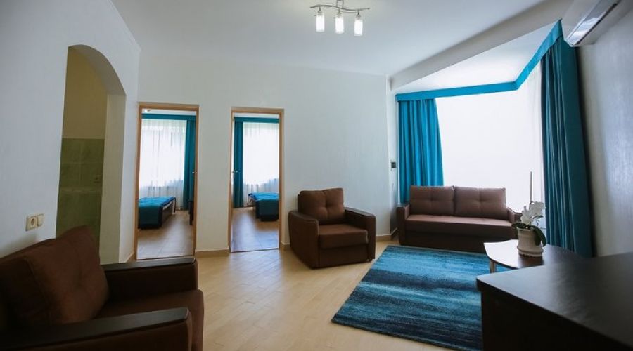 Комфорт 2-местный 3-комнатный