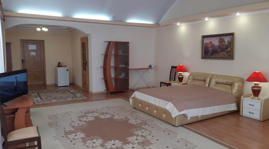 2-4 х местный люкс