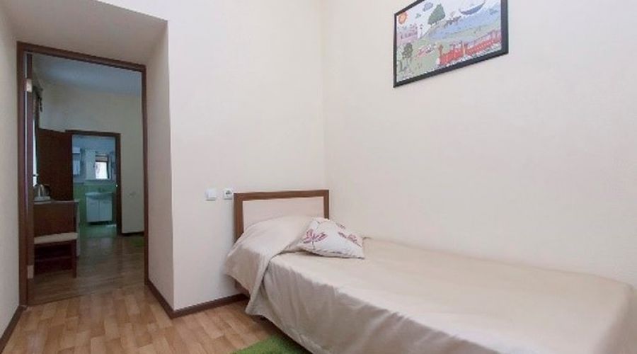 Люкс 2-местный 2-комнатный (5 корпус)