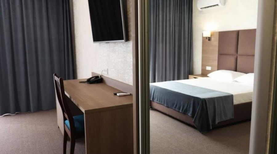 Люкс 2-местный (с балконом)