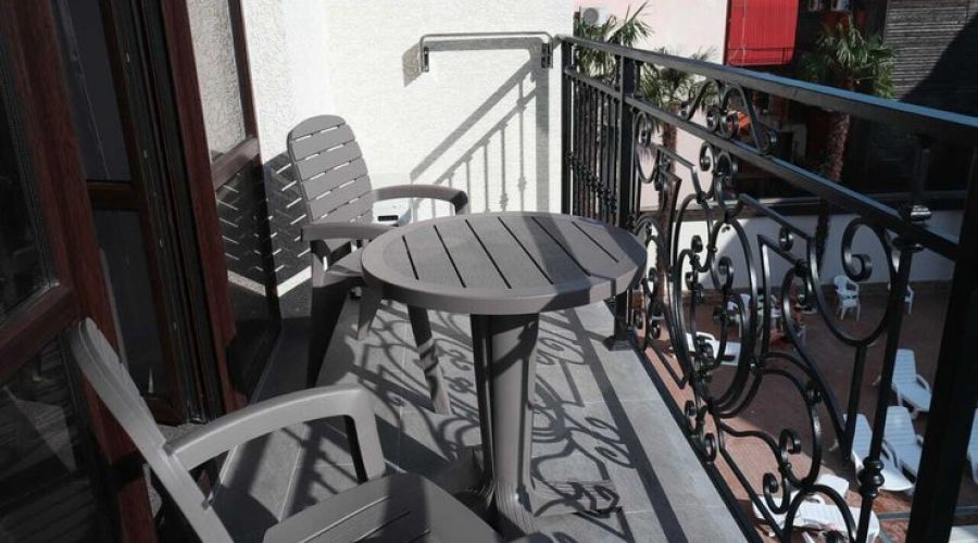 Люкс 2-местный (с балконом)