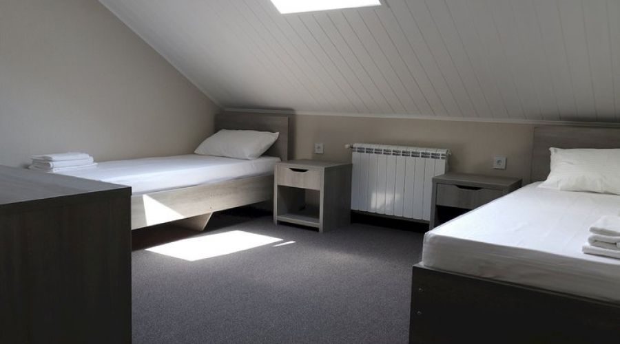 Стандартный 2-местный (мансарда)