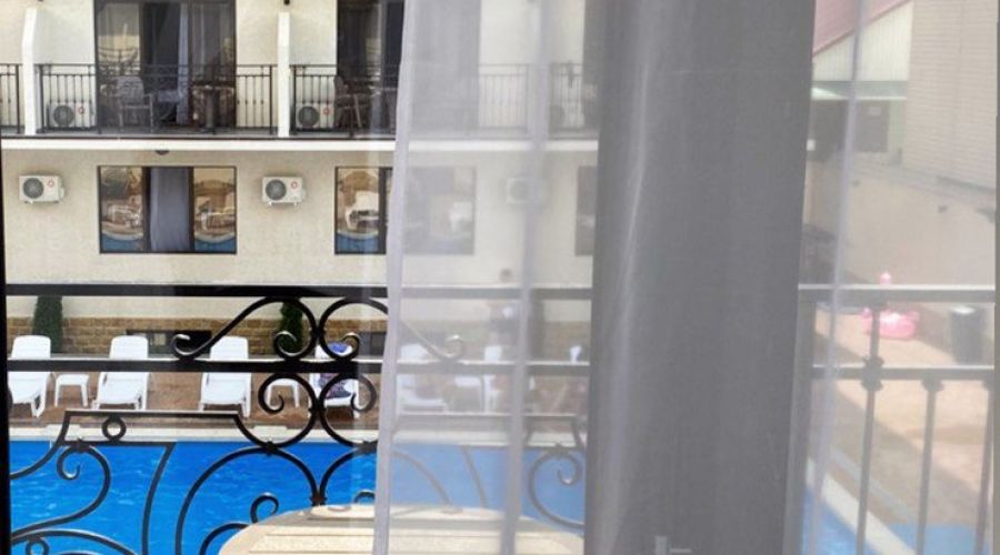 Стандартный 3-местный (с балконом)