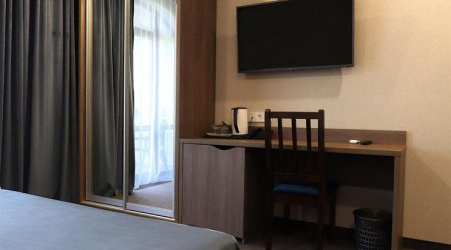 Стандартный 3-местный (с патио)