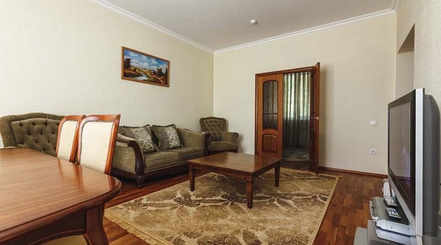 Коттедж 4-местный №1 (президентский)