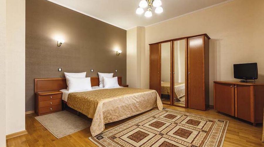 Коттедж 6-местный №4 (таун-хауз)